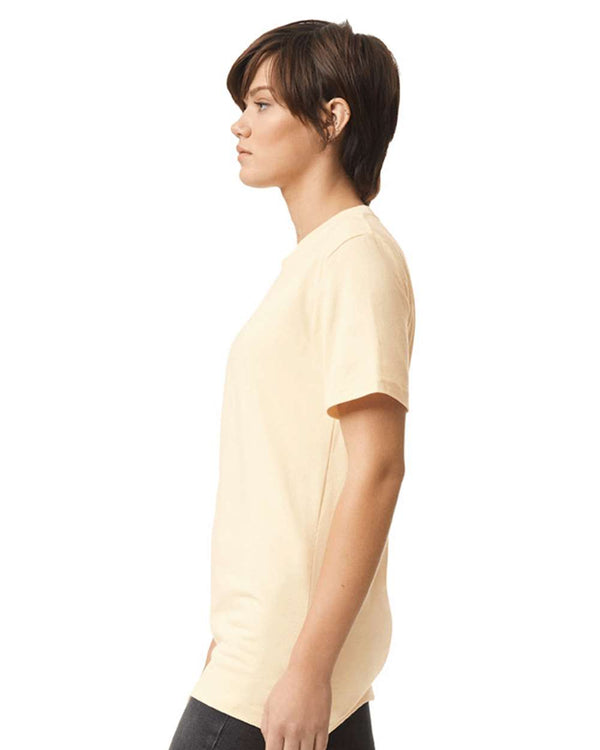 American Apparel 2001 Cream - Model side