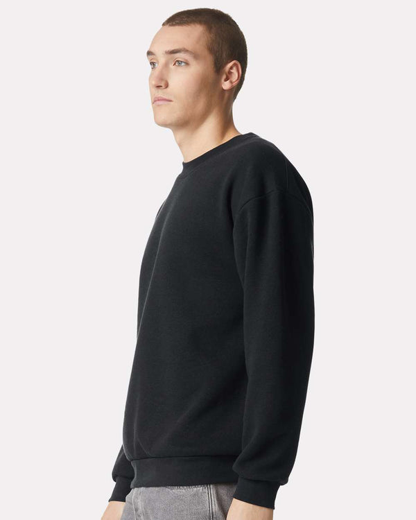 American Apparel RF496 Black - Model side