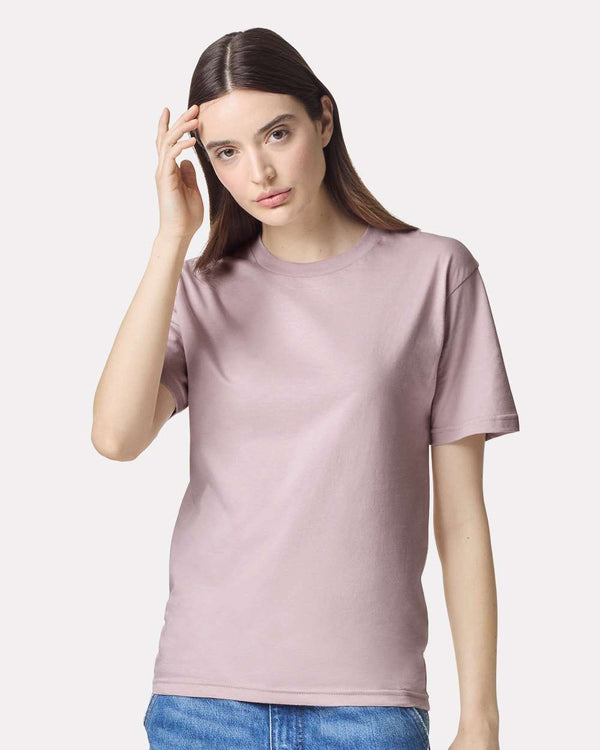 American Apparel 2001 Blush - Model front