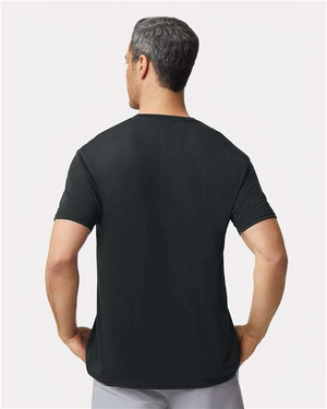 Gildan 42000 Black model back